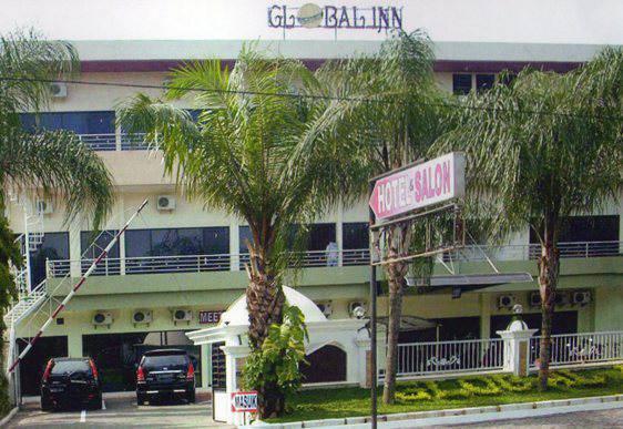 Global Inn Keluarga Sedati Kültér fotó