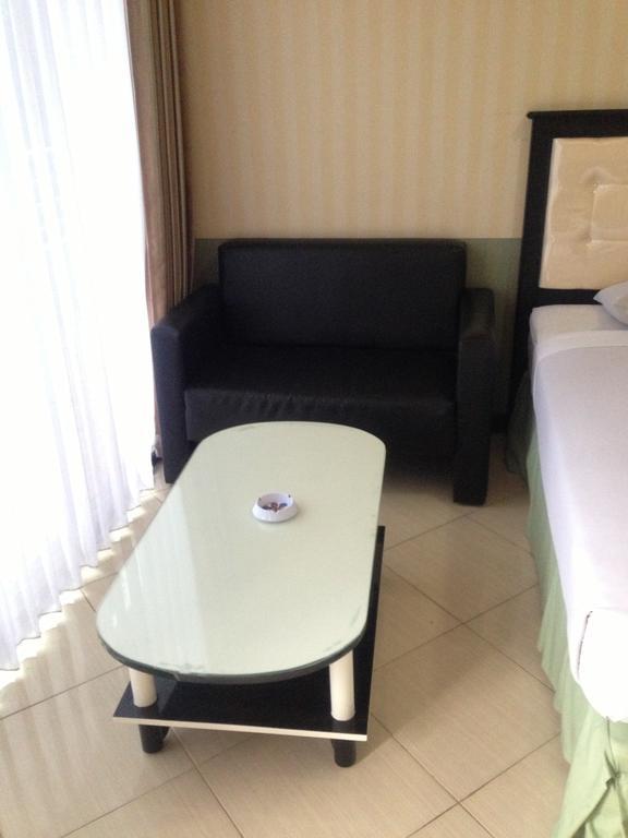 Global Inn Keluarga Sedati Szoba fotó