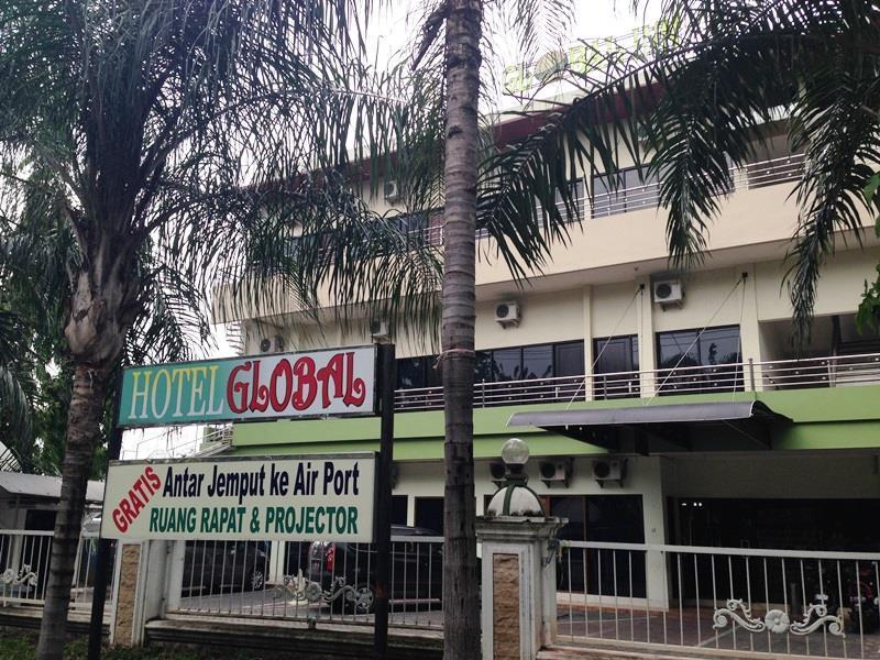 Global Inn Keluarga Sedati Kültér fotó